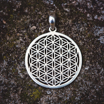 Silver (Quality 925) Pendant Round Shape Pendant