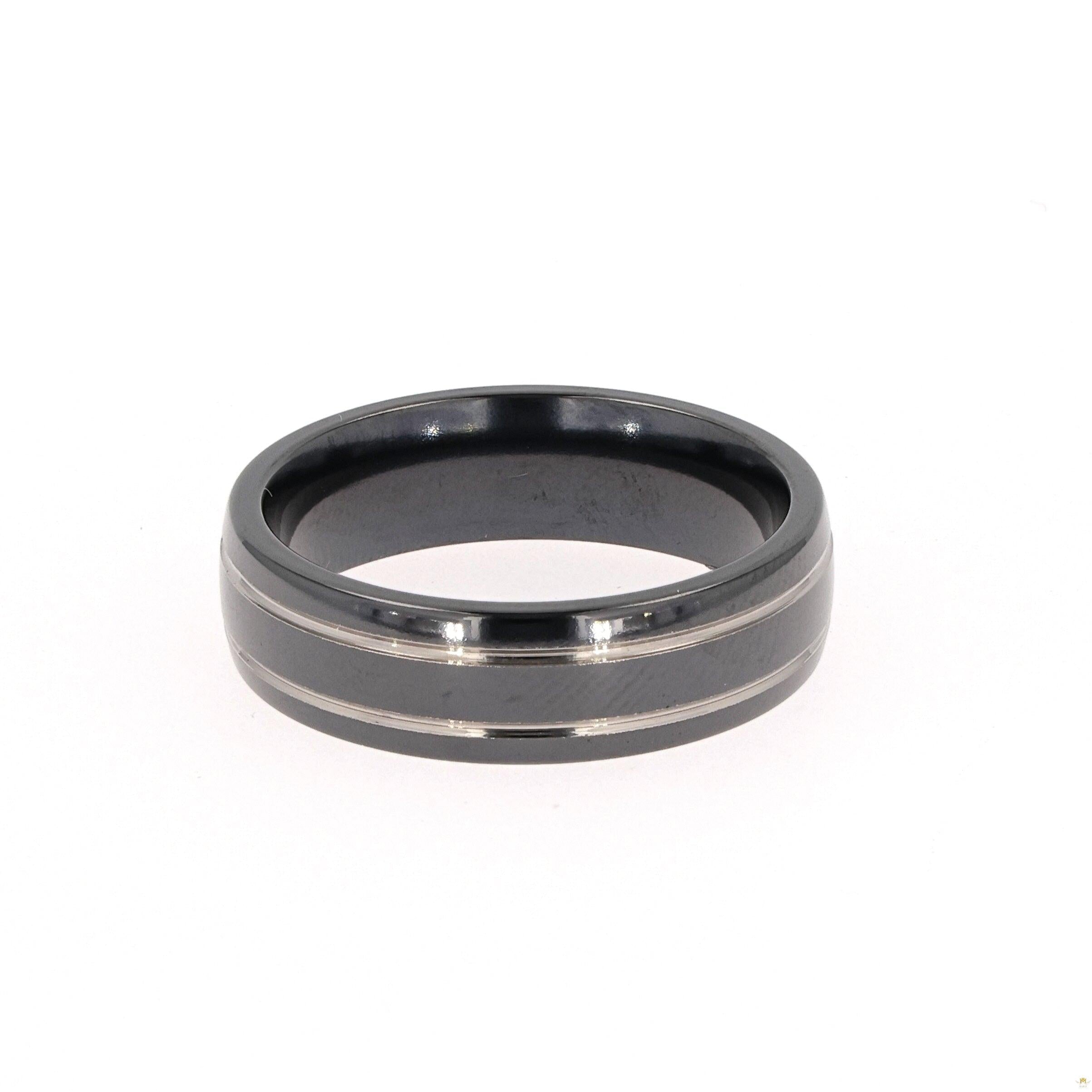 Black & White Titanium Men’s Band
