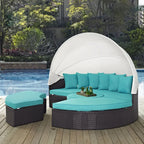 Modern Round Sofa Day Beds Outdoor Furniture Sun Loungers and Sun Beds for Relaxing for Hotels Parks Villas