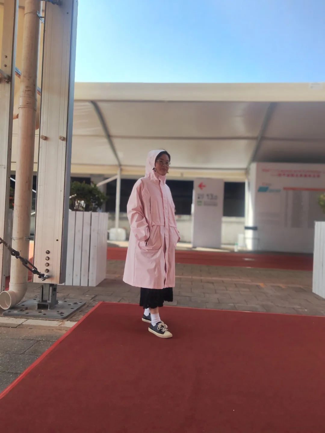 Fashion Lightweight Breathable Long Waterproof Custom Raincoat Fashion Trench Coat  South Korea pink Windbreak Windbreak