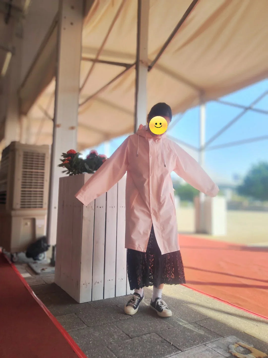 South Korea Fashion Trench Coat Custom Long Pink Waterproof Rain Poncho Breathable Lightweight Design High Windbreak Travel