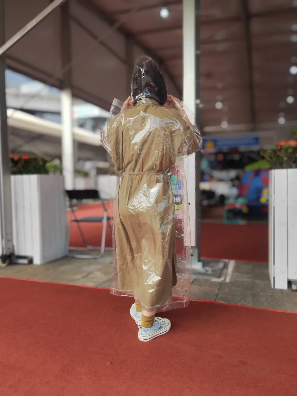 Wholesale Lightweight Transparent Long Waterproof Custom EVA clear extra Large Hood Raincoat Fashion Dance Style Windproof