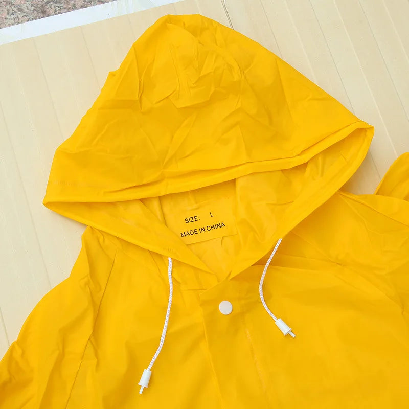 Factory Wholesale  Two Pieces PVC Polyester Rain Coat Water Proof Windproof Custom logo Adult Men Rain Suit