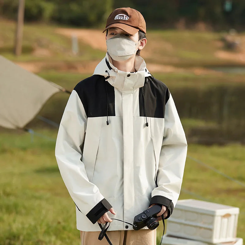 New Arrival Fashionable Hooded Rain Jacket Waterproof Polyester and PU Material for Hiking and Traveling Couple Raincoat